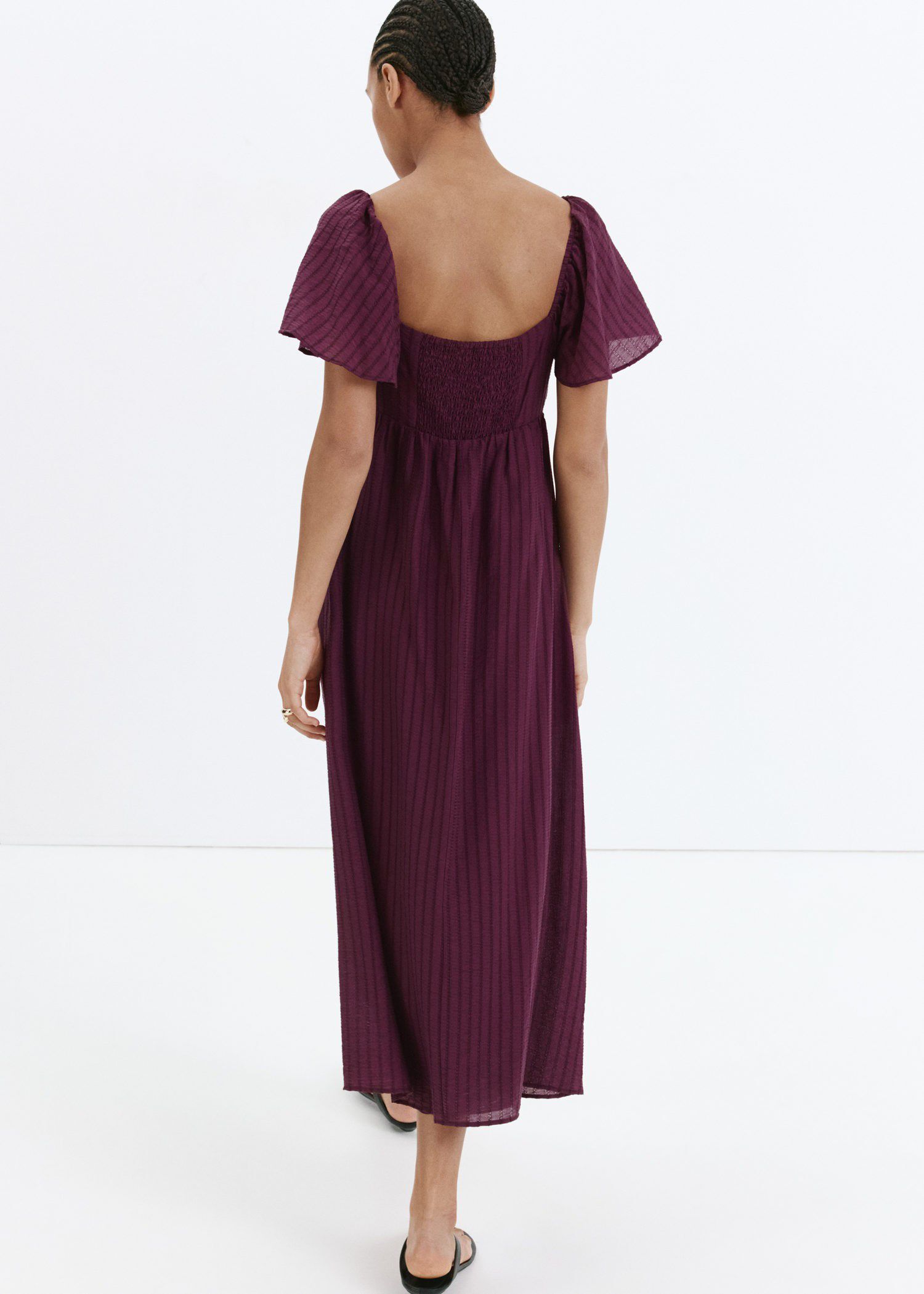 Textured dress with ruched detail