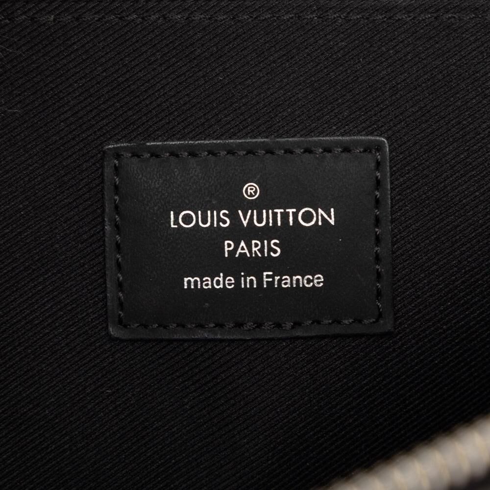 Louis Vuitton Clutch