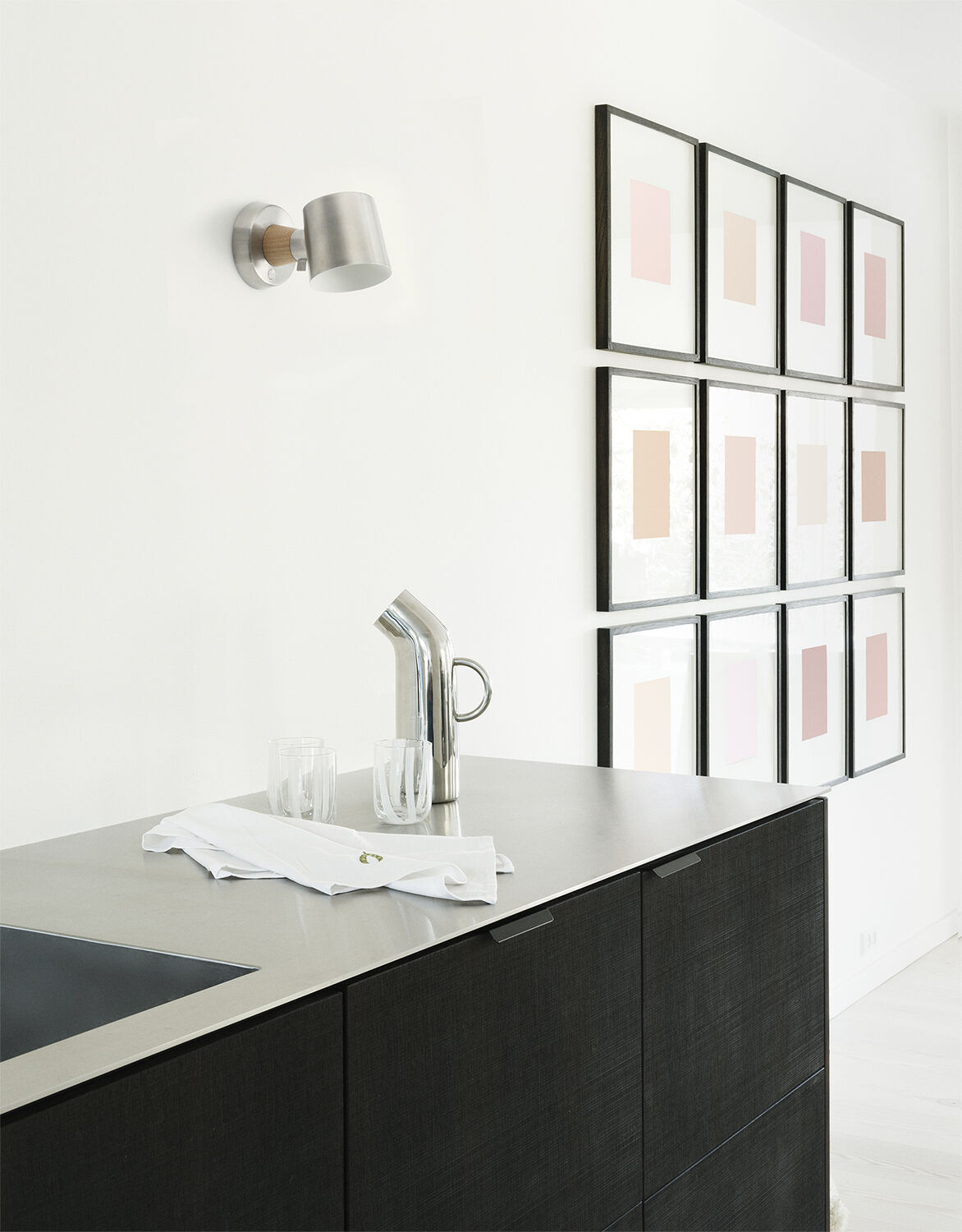 Rise Wall Lamp Hardwired EU