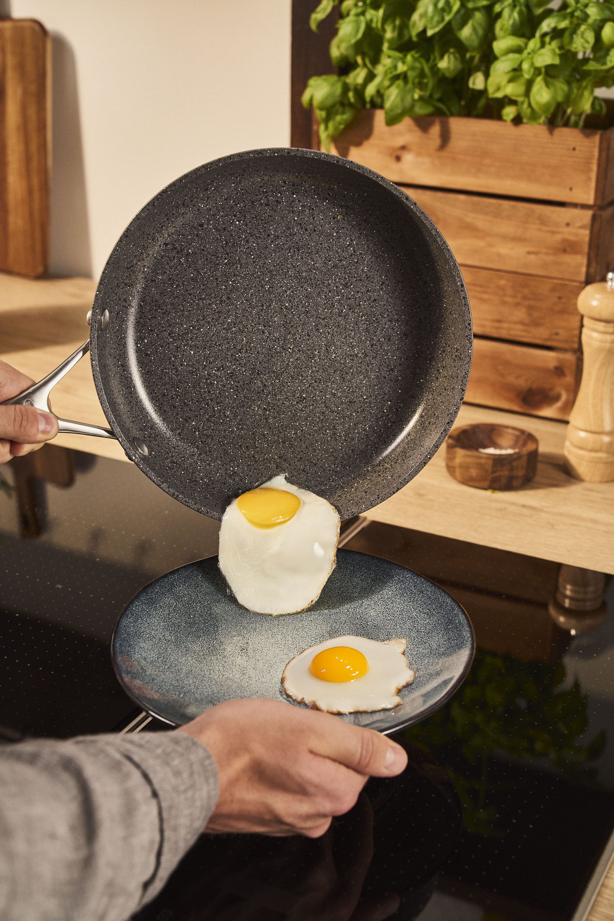 Salina Ceramic Stekpanna, 28 cm, Aluminum, Titanf&ouml;rst&auml;rkt keramisk non