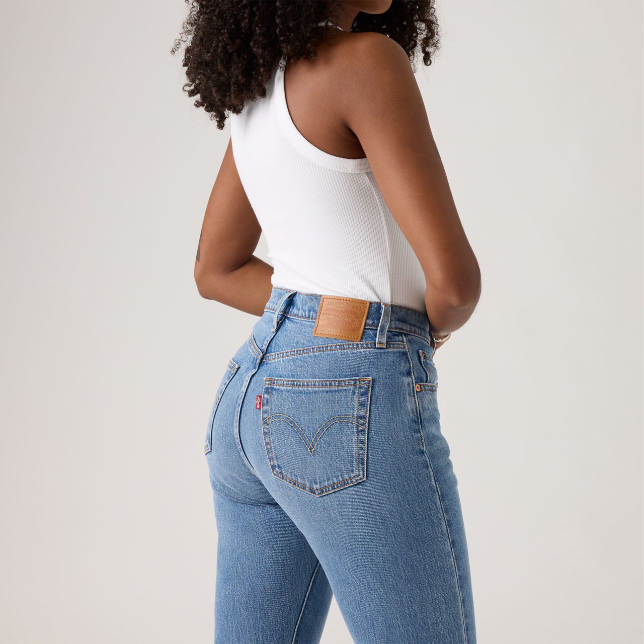 501� Curve Jeans