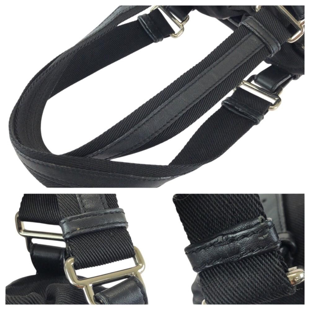 Yves Saint Laurent Shoulder Bag