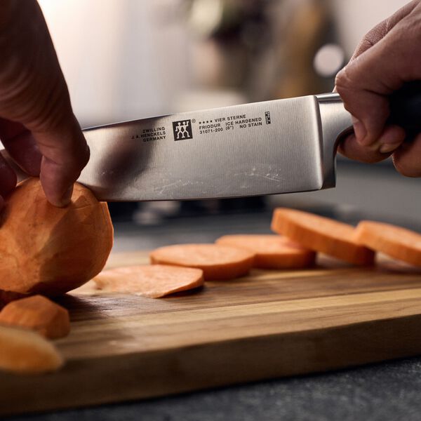 FOUR STAR Kockkniv 200 Fin egg