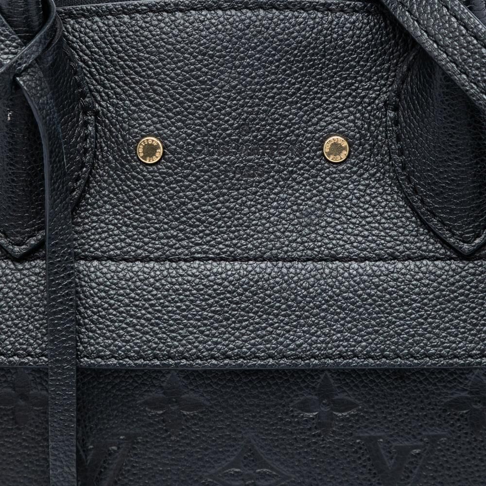 Louis Vuitton Pont Neuf