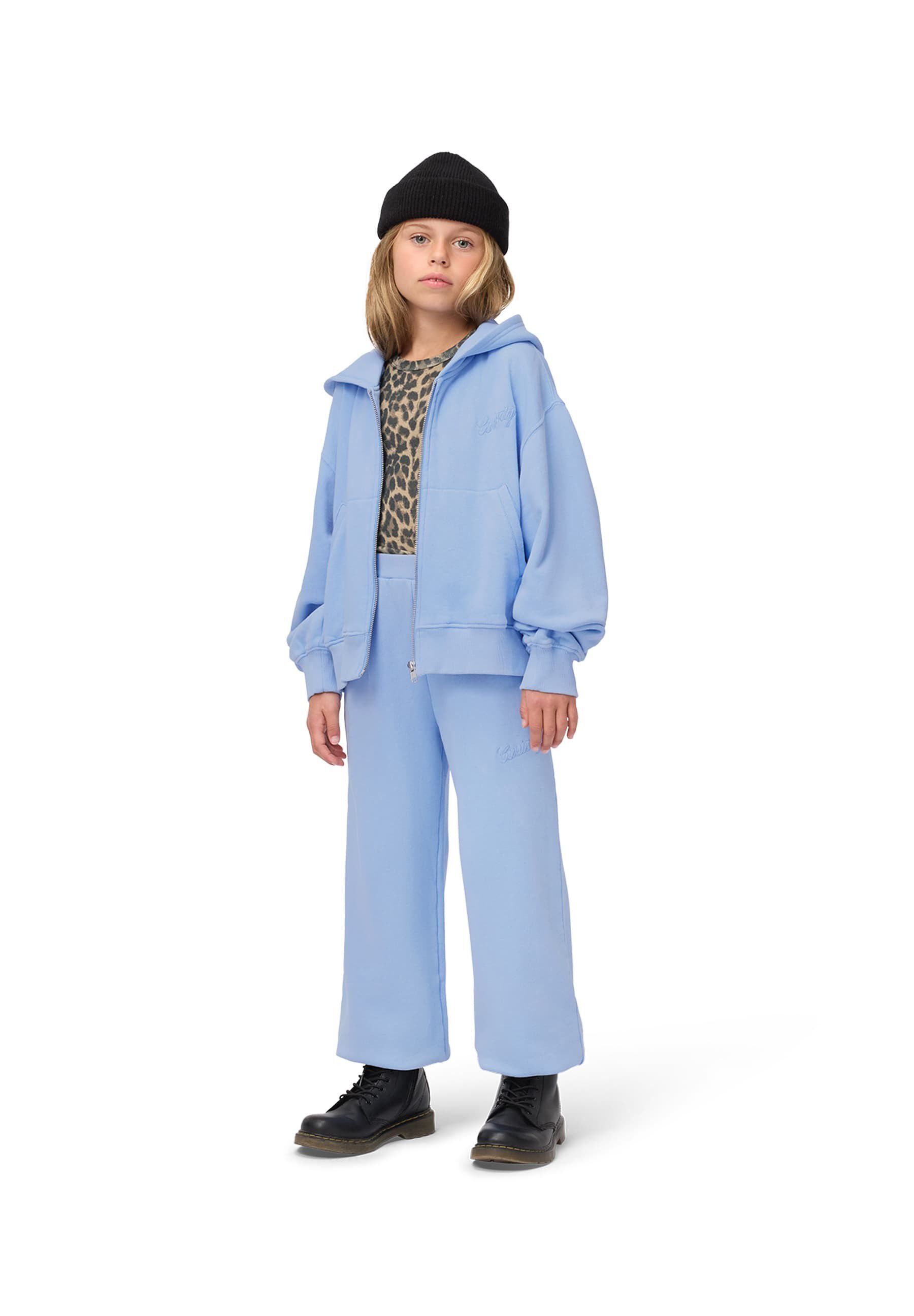 Rihanna Wool