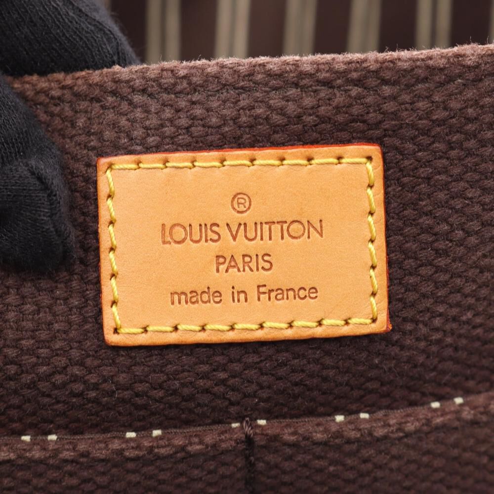 Louis Vuitton Antigua