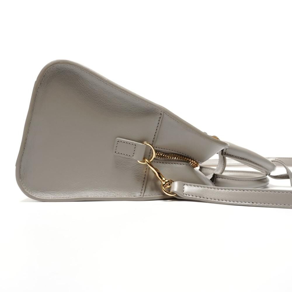 Yves Saint Laurent Handbag