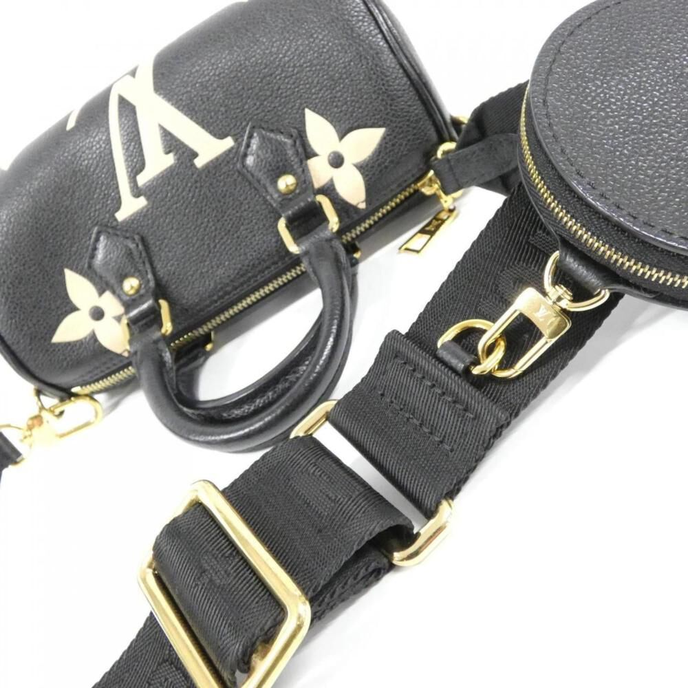 Louis Vuitton Shoulder Bags