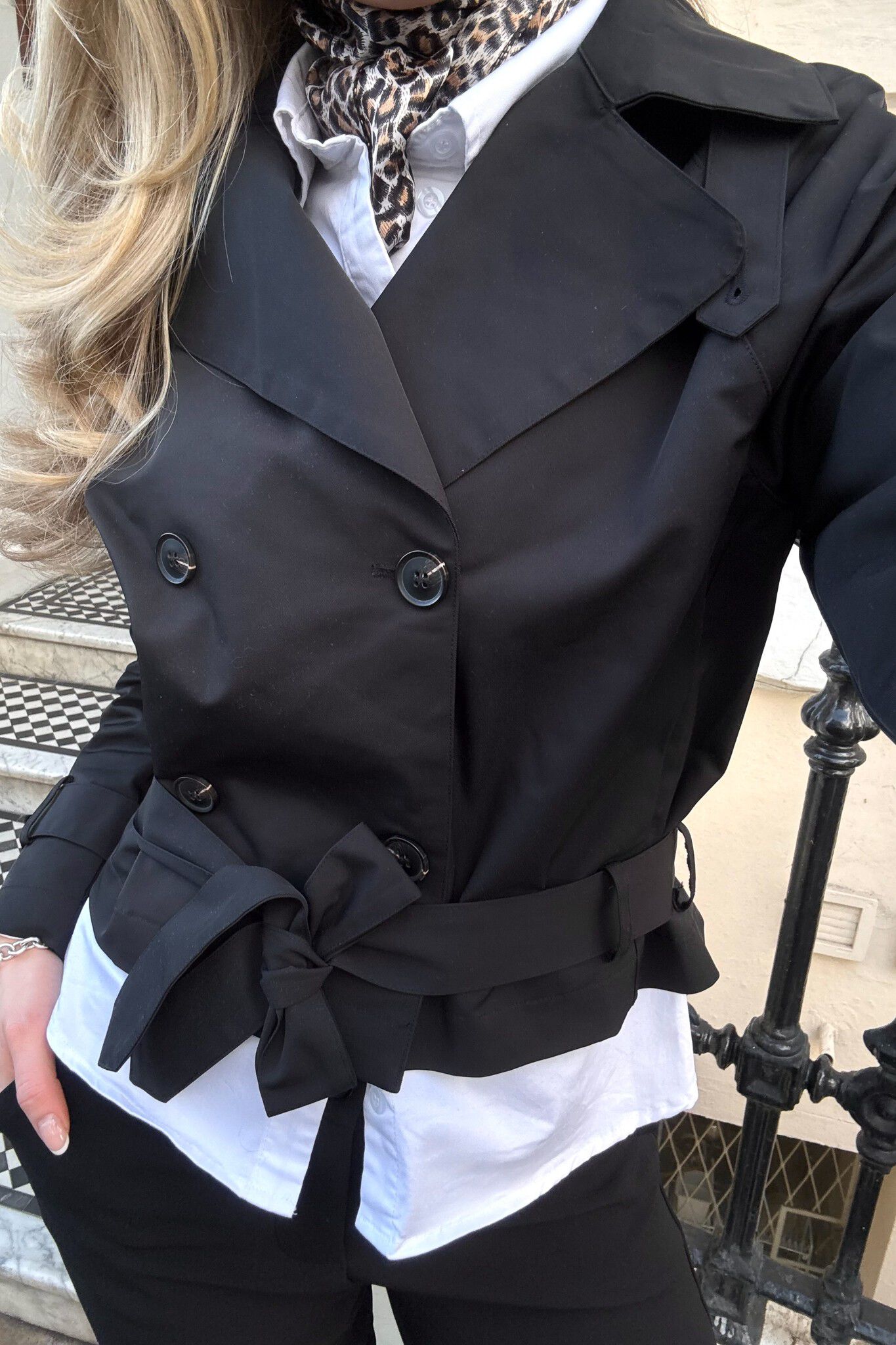 AlmaIC Trenchcoat - Black