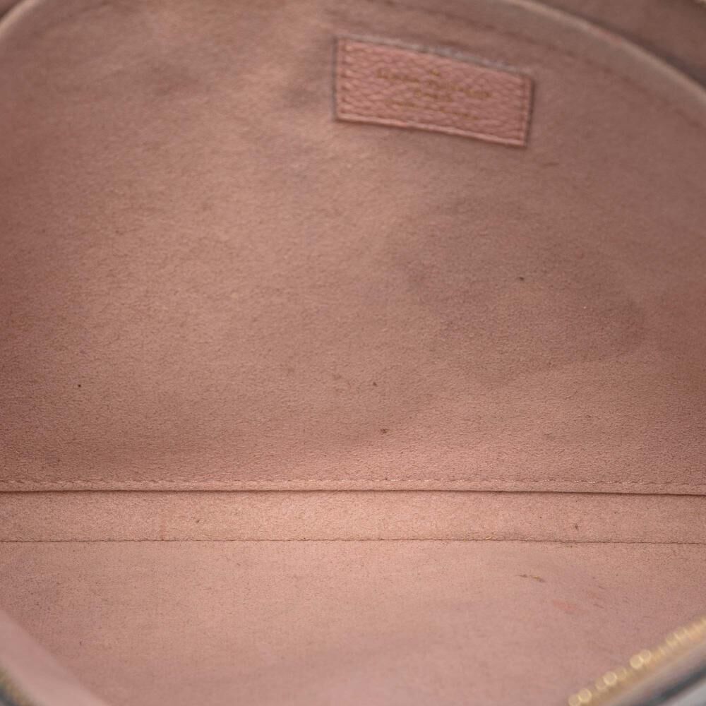 Louis Vuitton Pouch