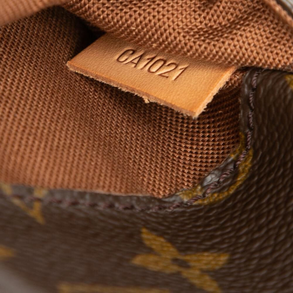 Louis Vuitton Pochette Gange