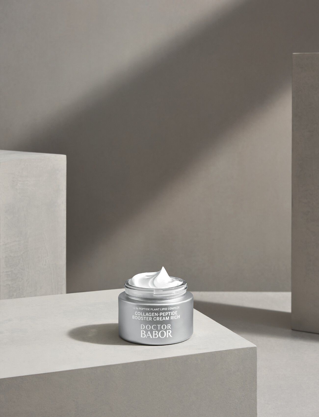 COLLAGEN-PEPTIDE BOOSTER CREAM RICH