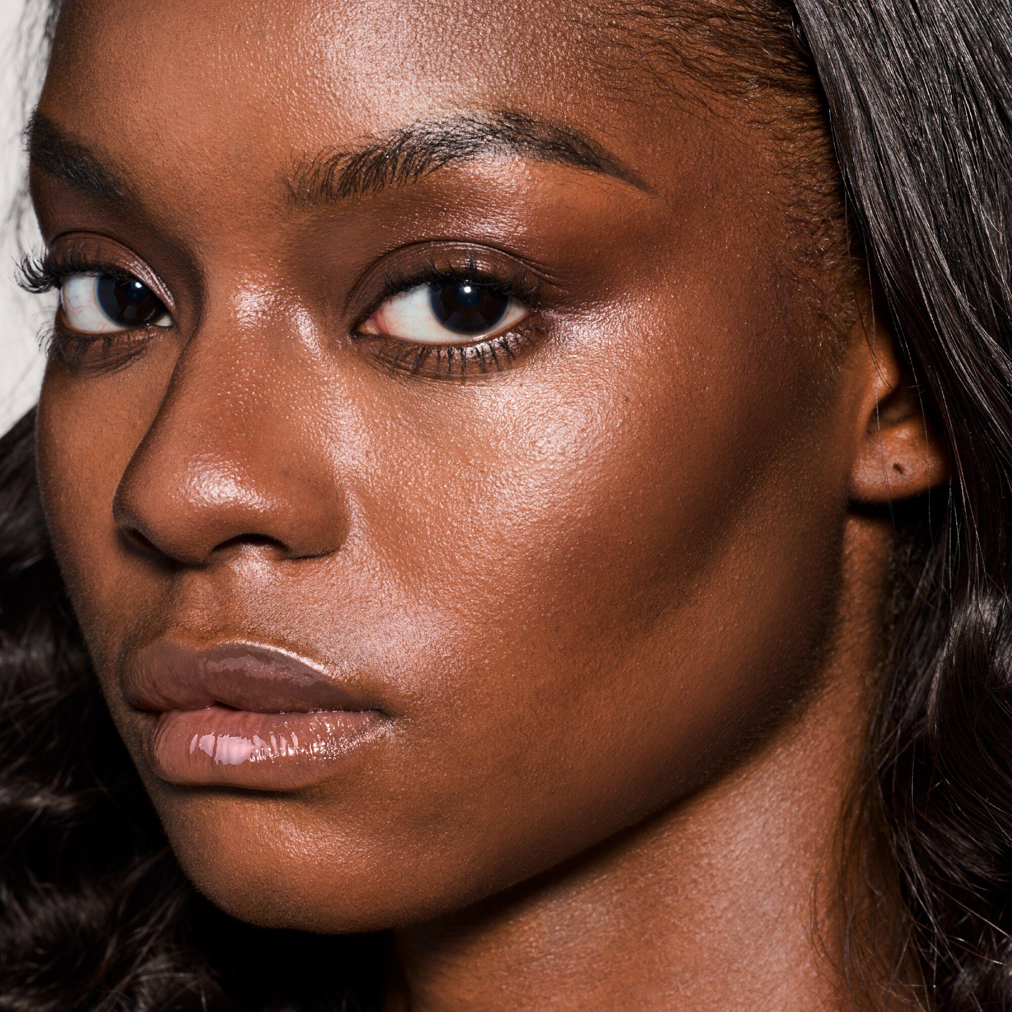 MATCH STIX MATTE SKINSTICK EBONY