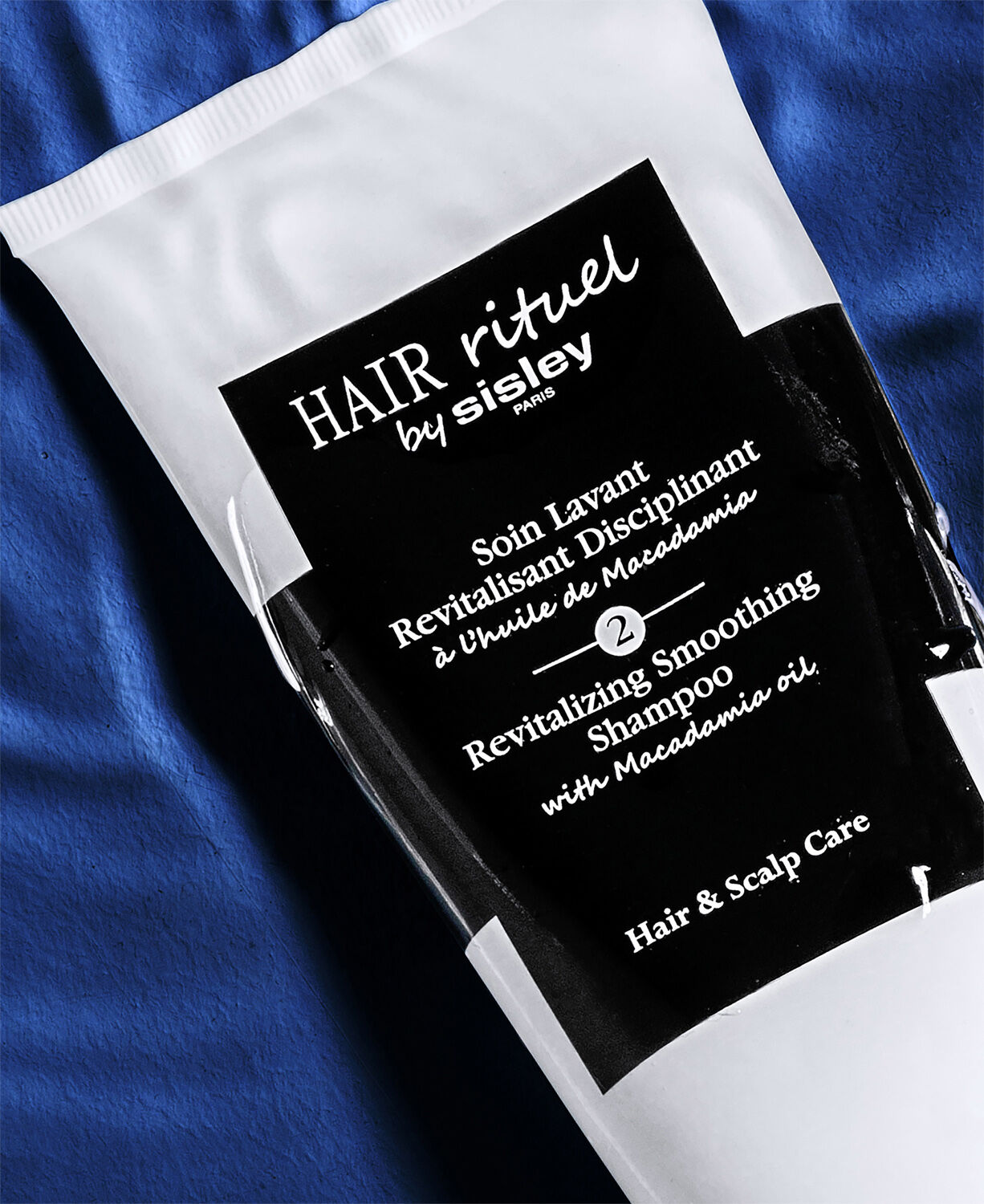 Revitalizing Smoothing Shampoo - Hair & Scalp Care