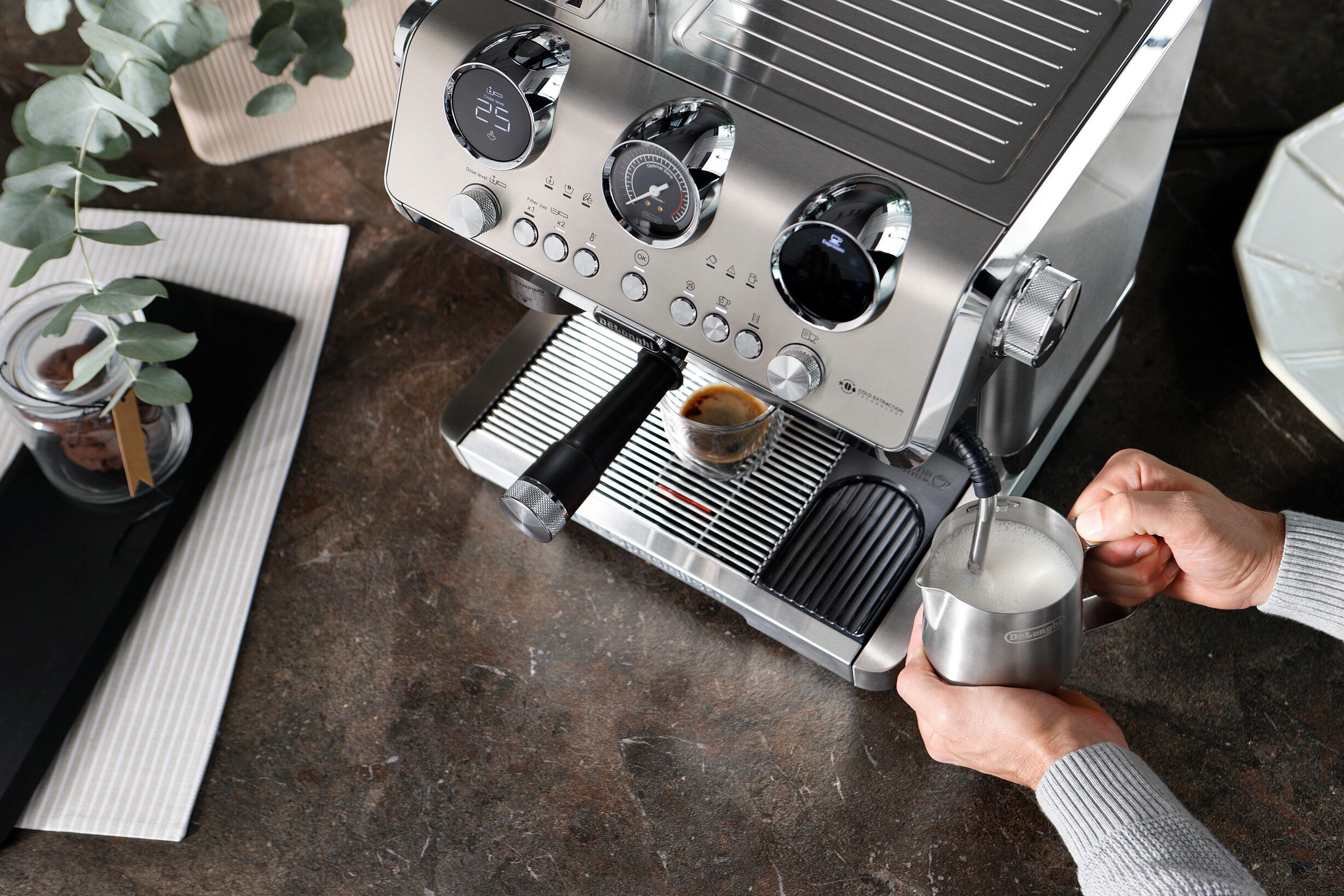 Delonghi La SpecialistaMaestro EC9885. M espressomaskine