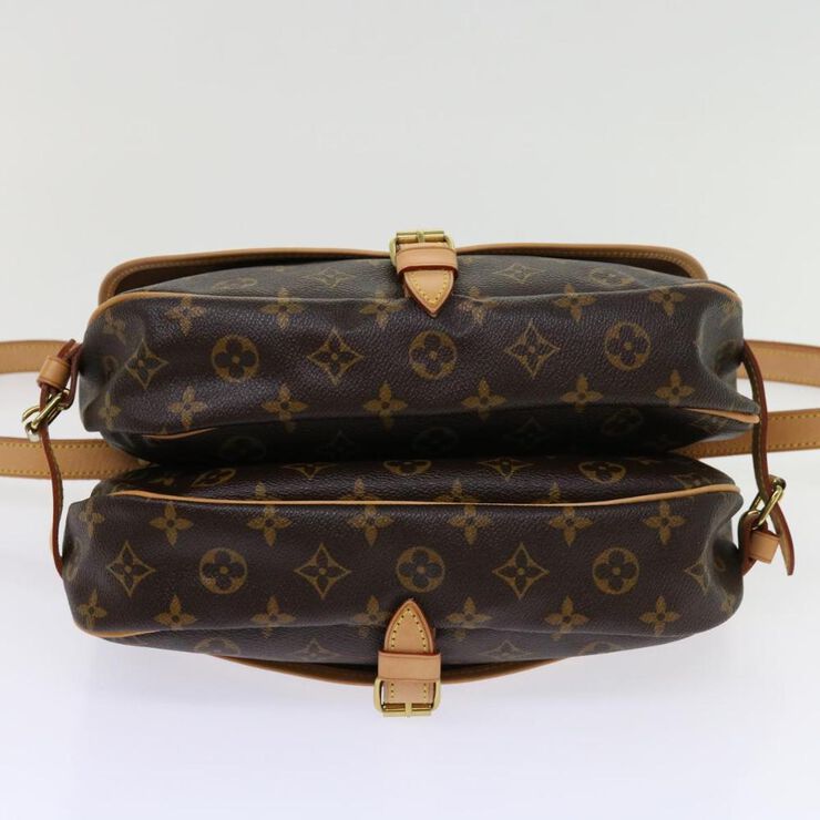 Louis Vuitton Saumur