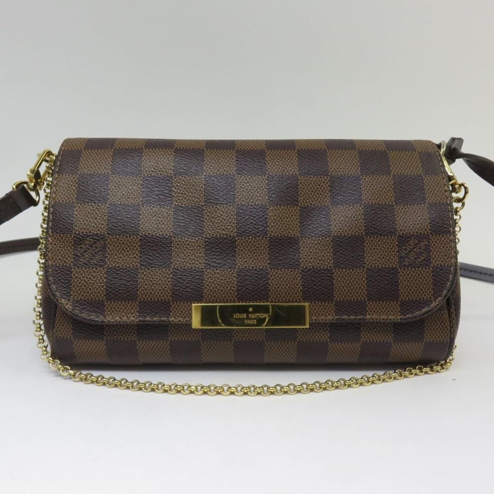 Louis Vuitton Shoulder Bags