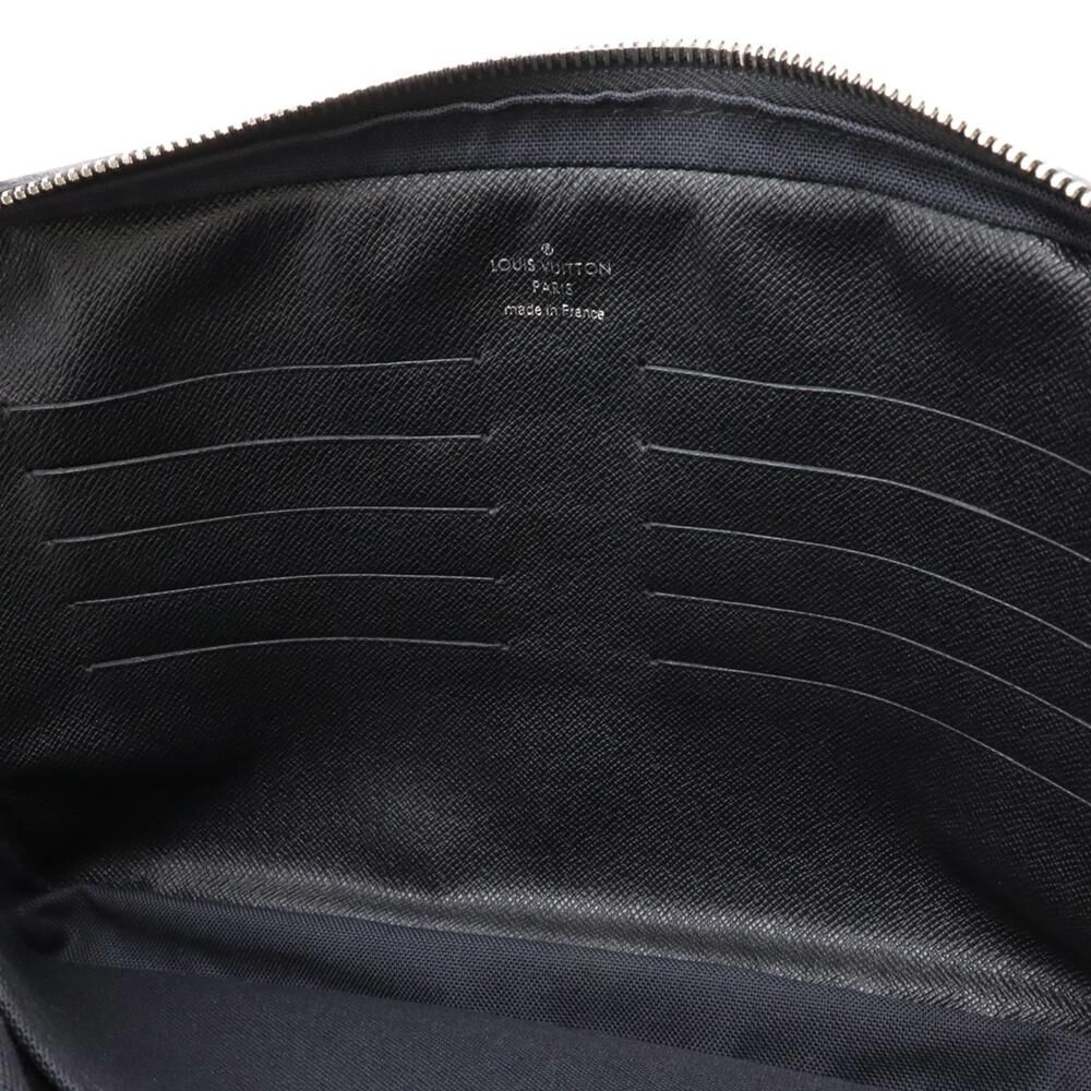 Louis Vuitton Clutch