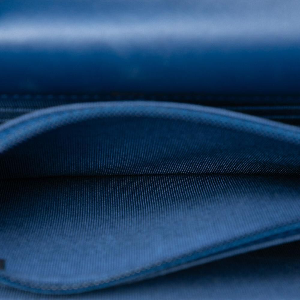 Chanel Wallet On Chain