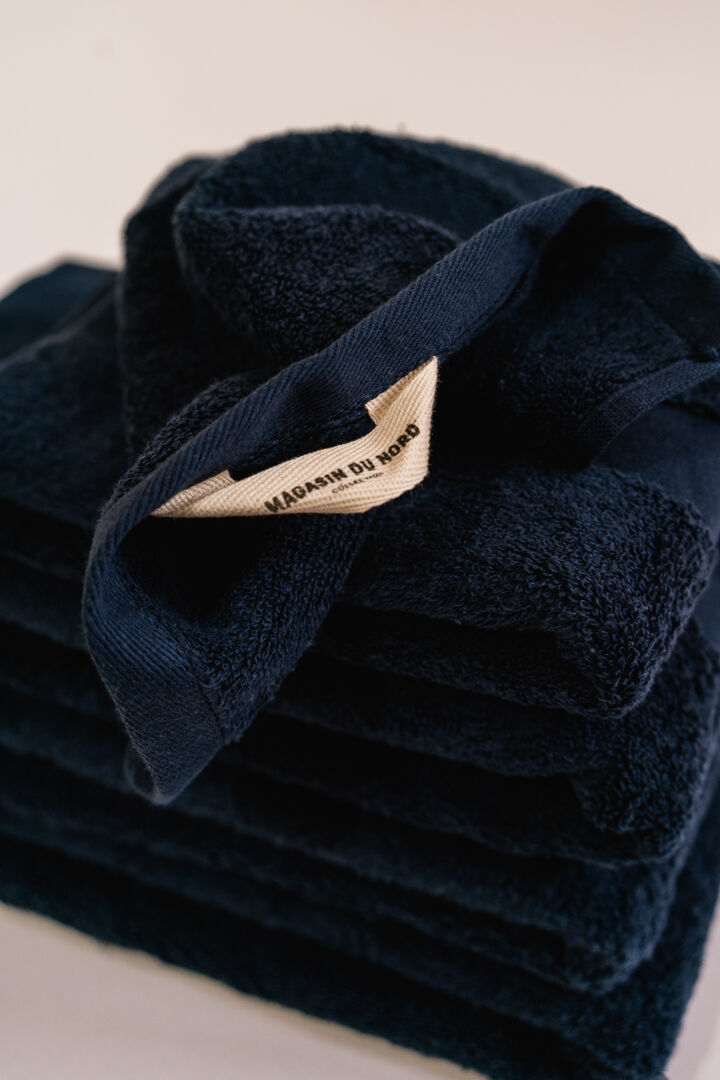 New frott&eacute; dress blue h&aring;ndkl&aelig;de