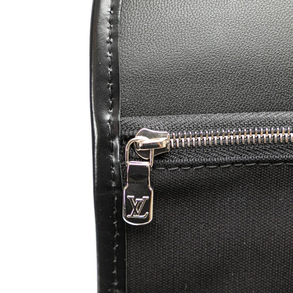 Louis Vuitton Clutch