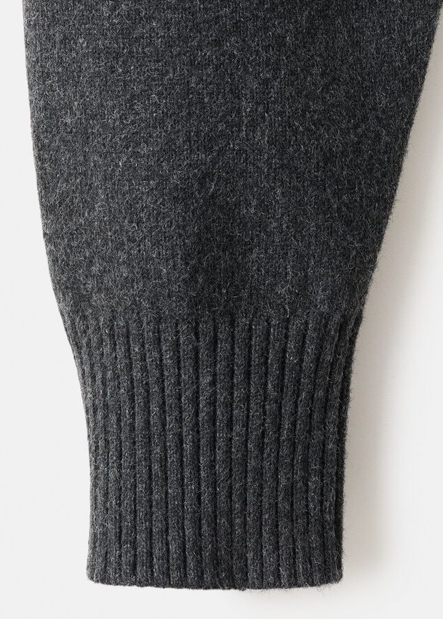 Ribbed turtleneck sweater