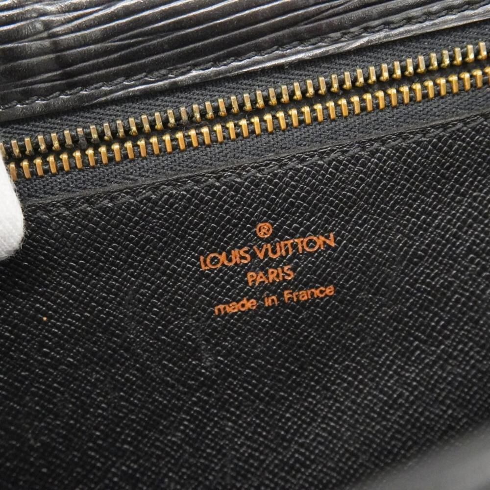 Louis Vuitton Pochette Sellier