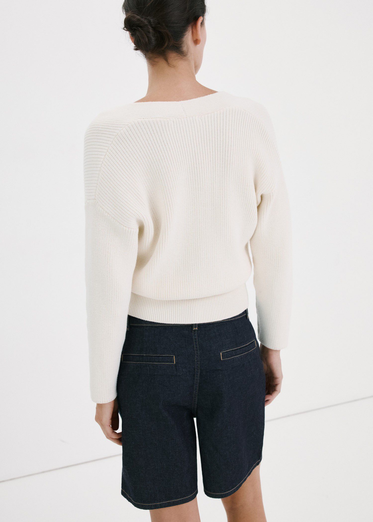 Mid-rise denim bermuda shorts with