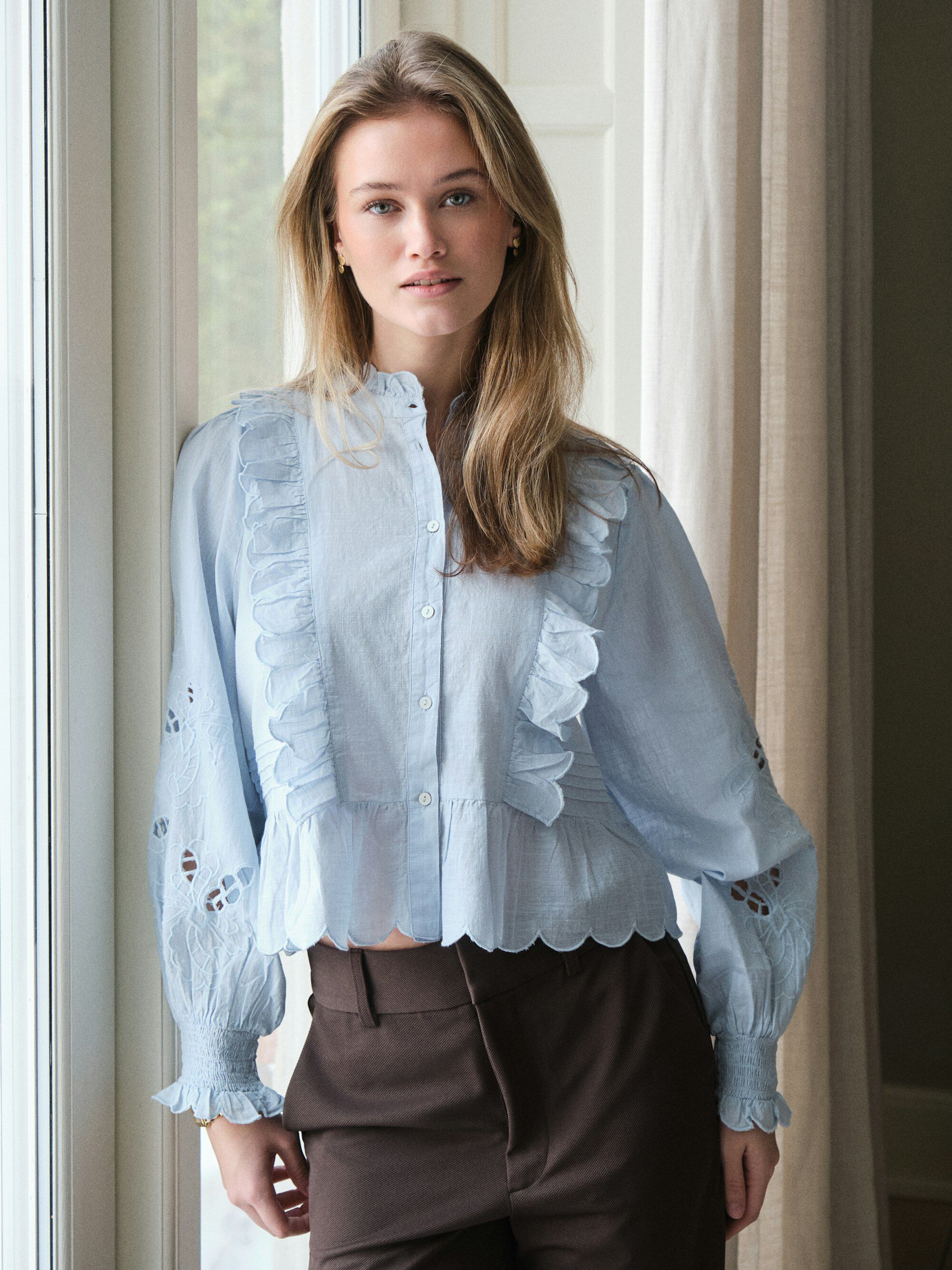 Petrine Embroidery Blouse