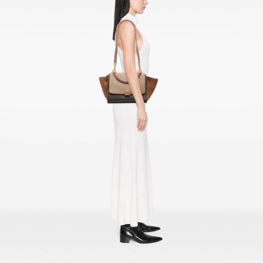 C&eacute;line Trapeze