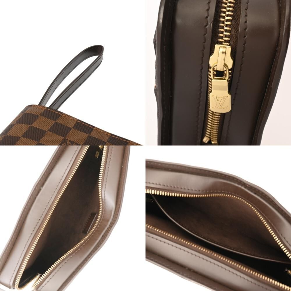 Louis Vuitton Clutch