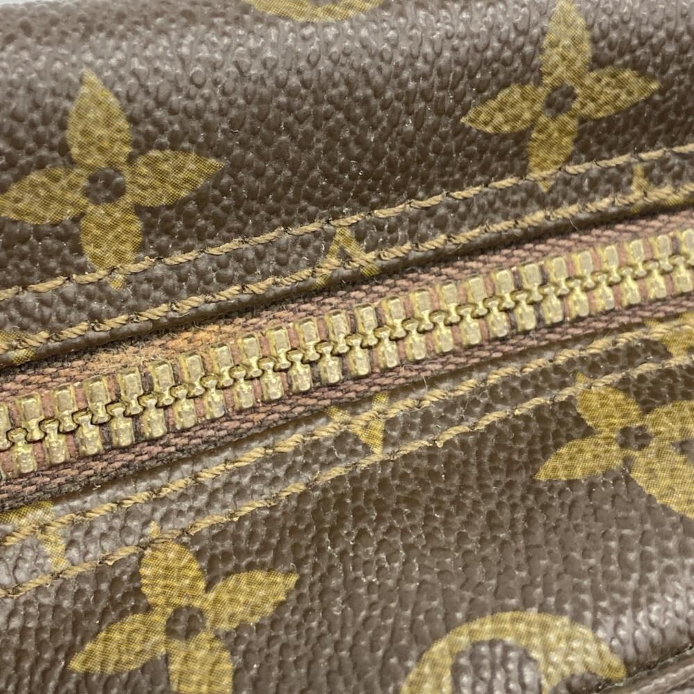 Louis Vuitton Pouch