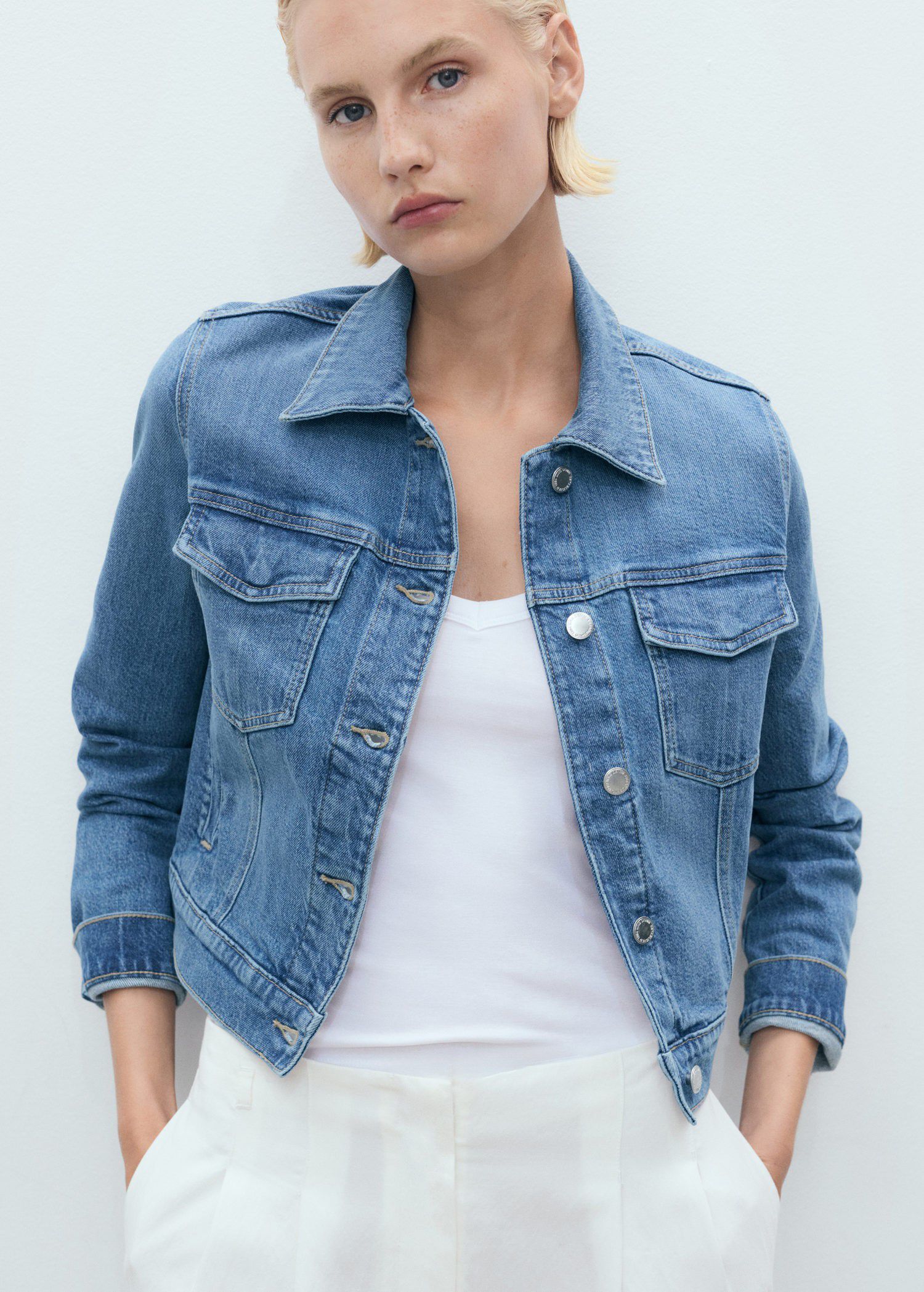 Pockets denim jacket