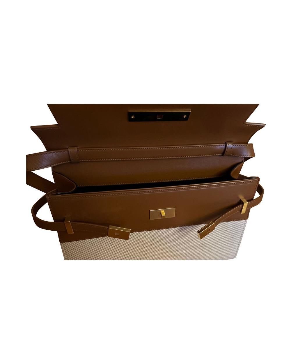 Yves Saint Laurent Shoulder Bag