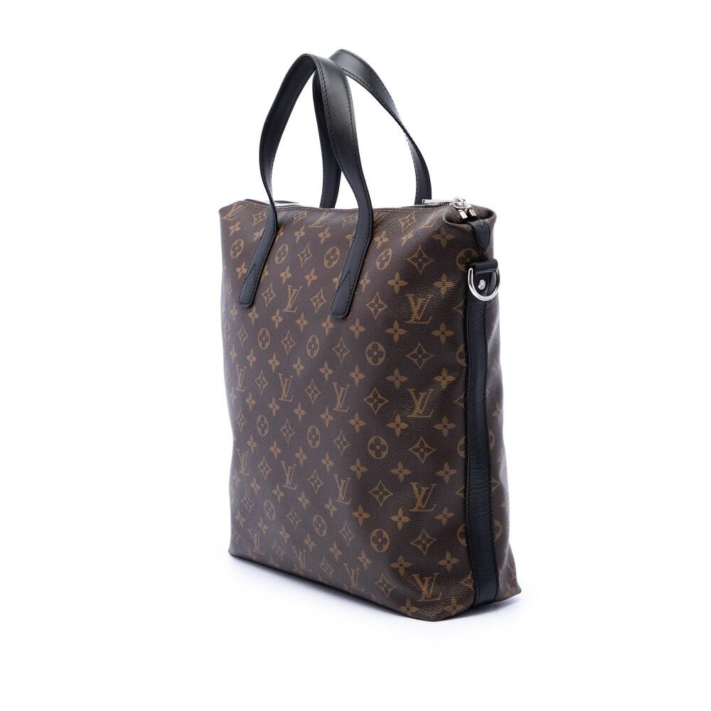 Louis Vuitton Tote