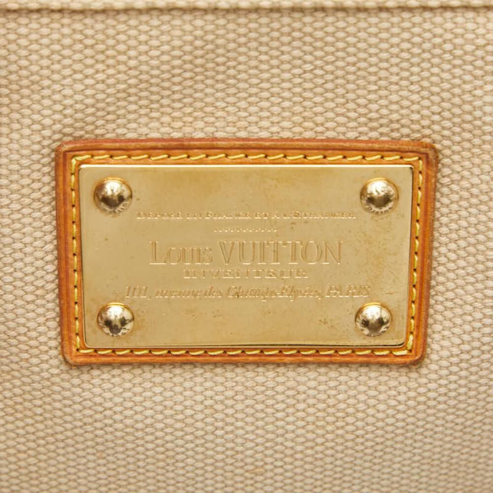 Louis Vuitton Antigua