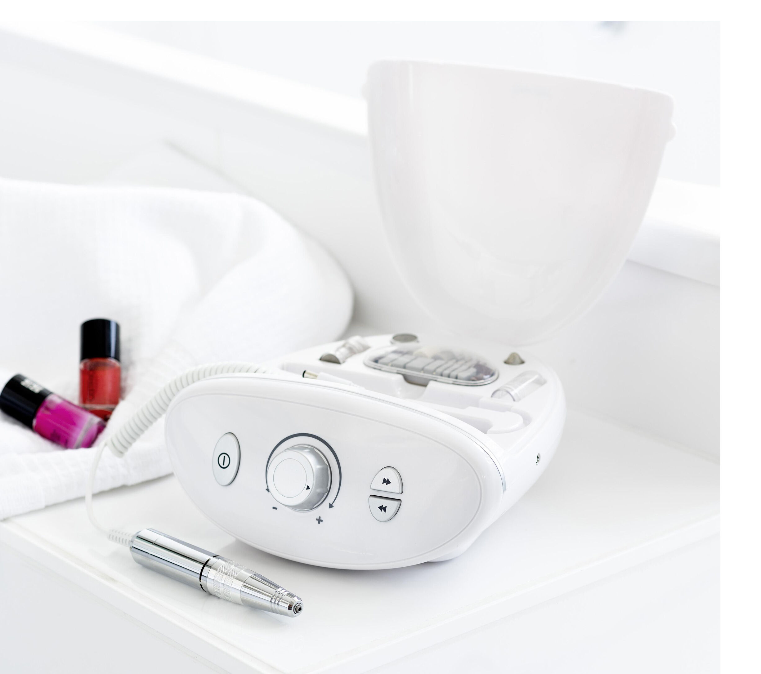Professionell Manikyr- og pedikyr station MP 100