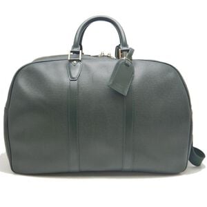 Louis Vuitton Taiga Kendall