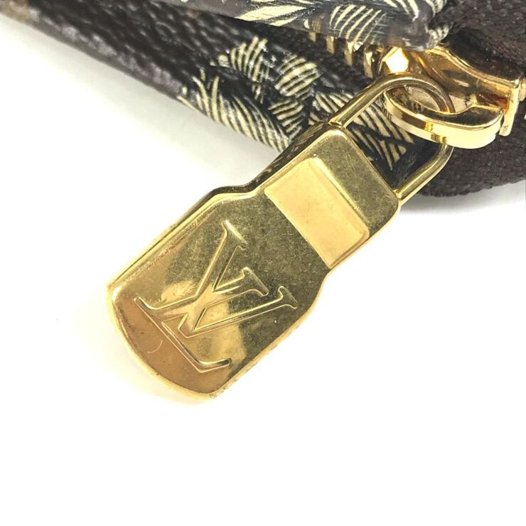 Louis Vuitton Poche Toilette