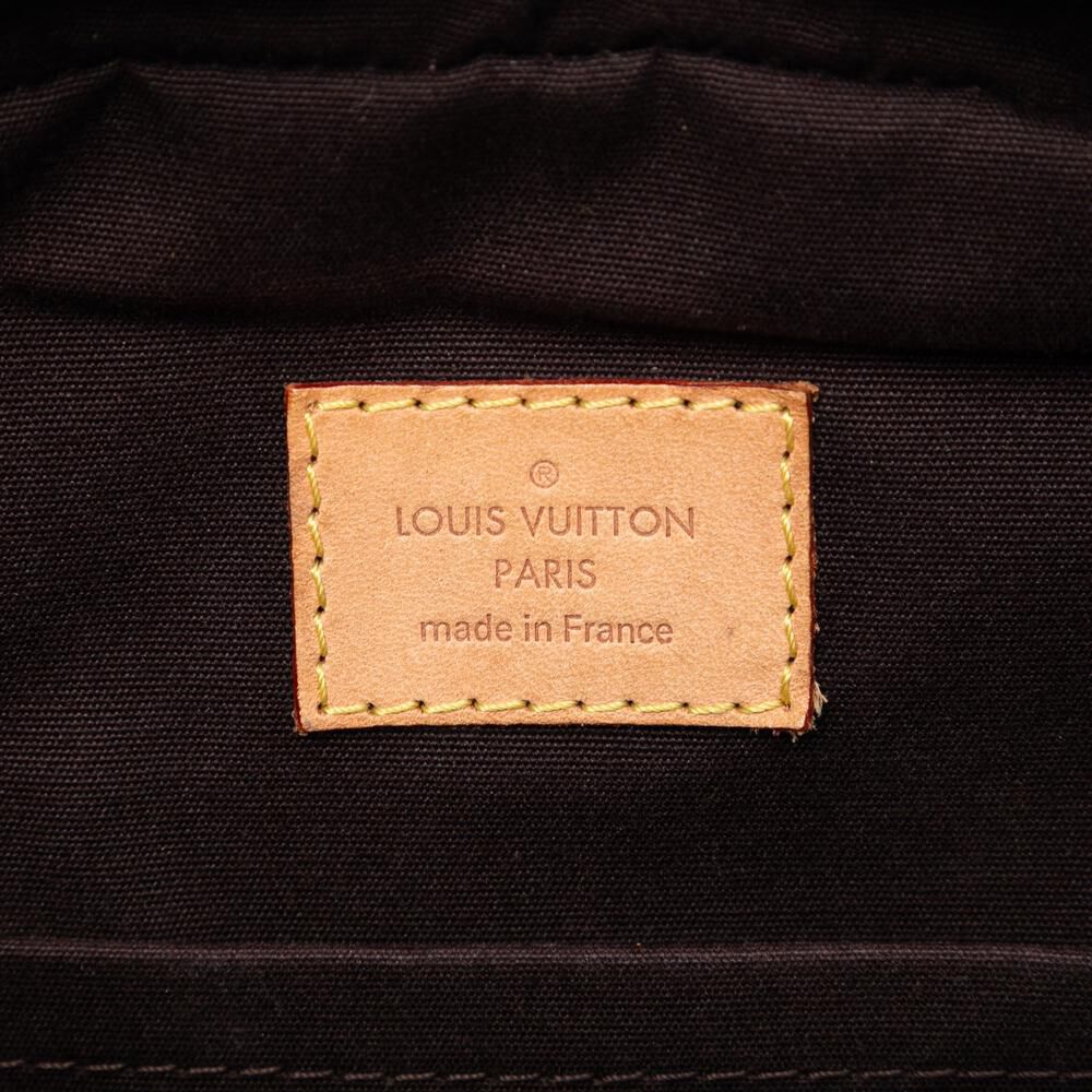 Louis Vuitton Summit Drive
