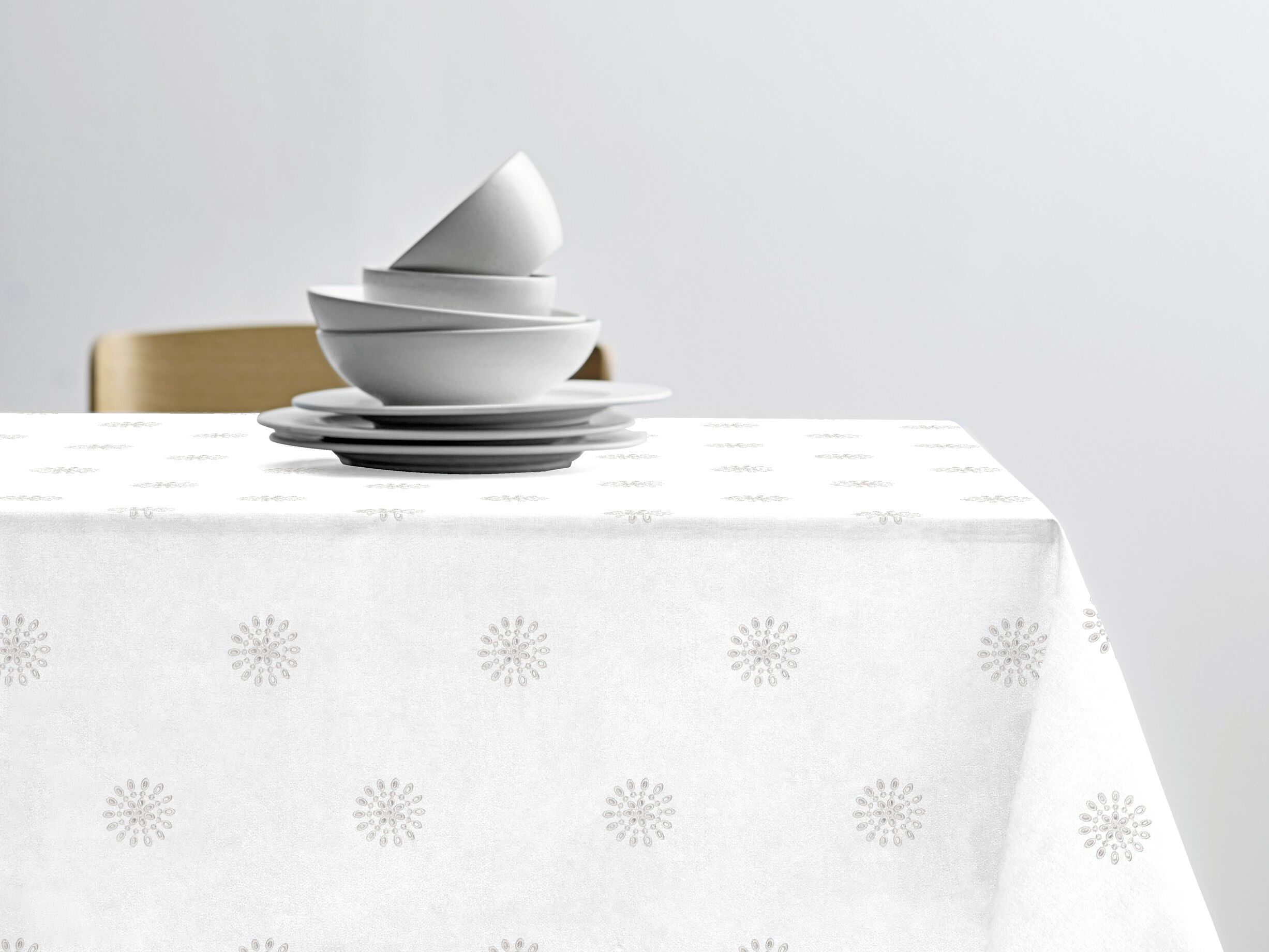 Duk 140 x 220 cm Daydream White