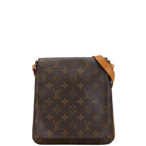 Louis Vuitton Shoulder Bags
