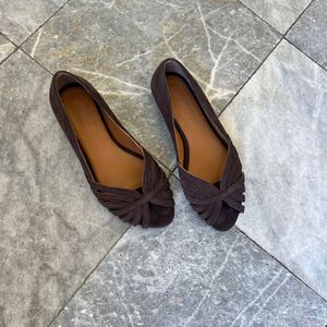 PASSIONATE SUEDE