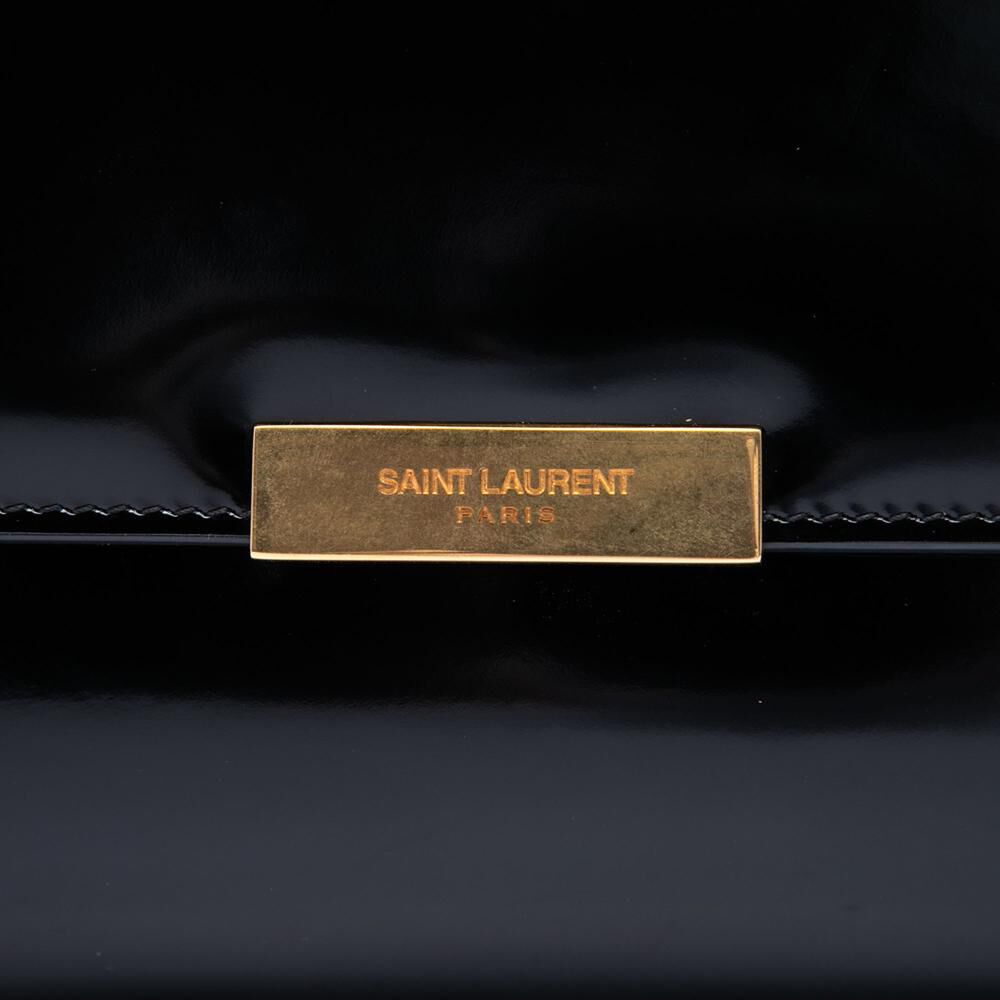 Yves Saint Laurent Shoulder Bag