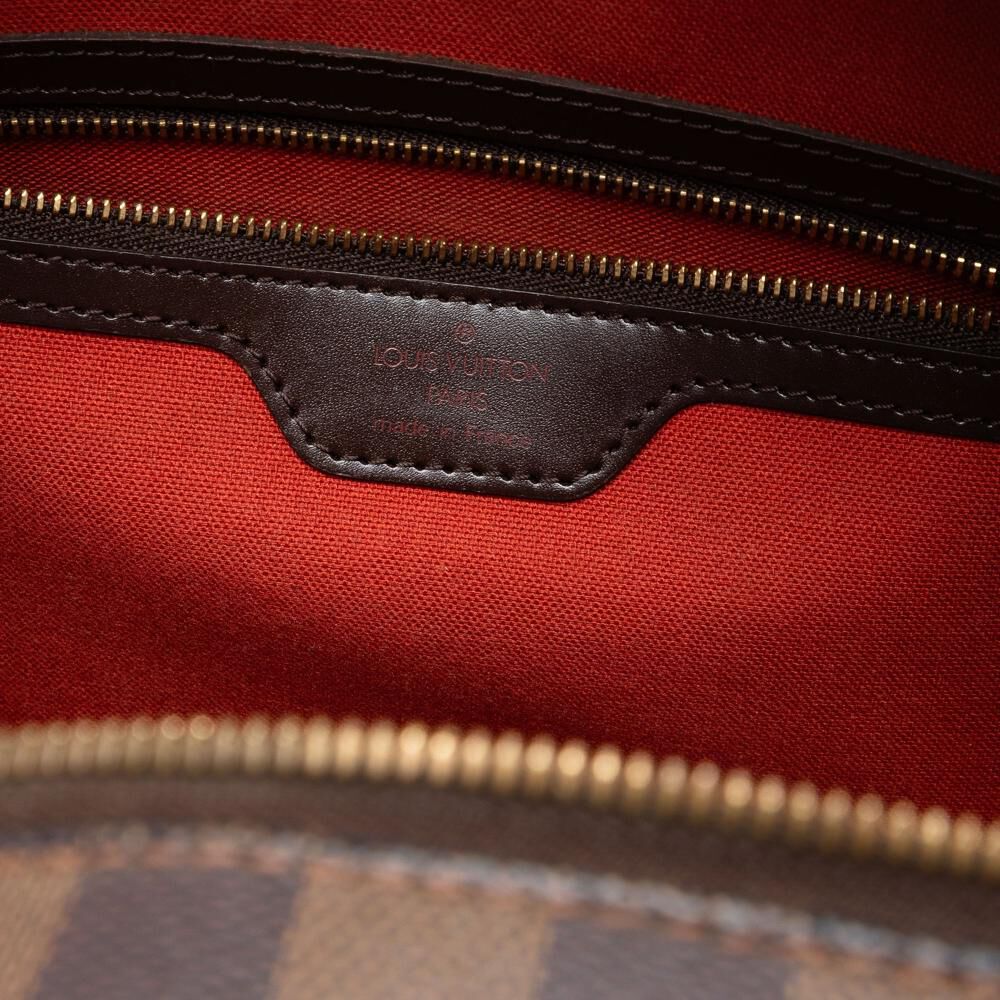 Louis Vuitton Nolita