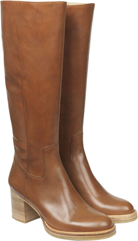 Langskaftet st&oslash;vle p&aring; blokh&aelig;l med l