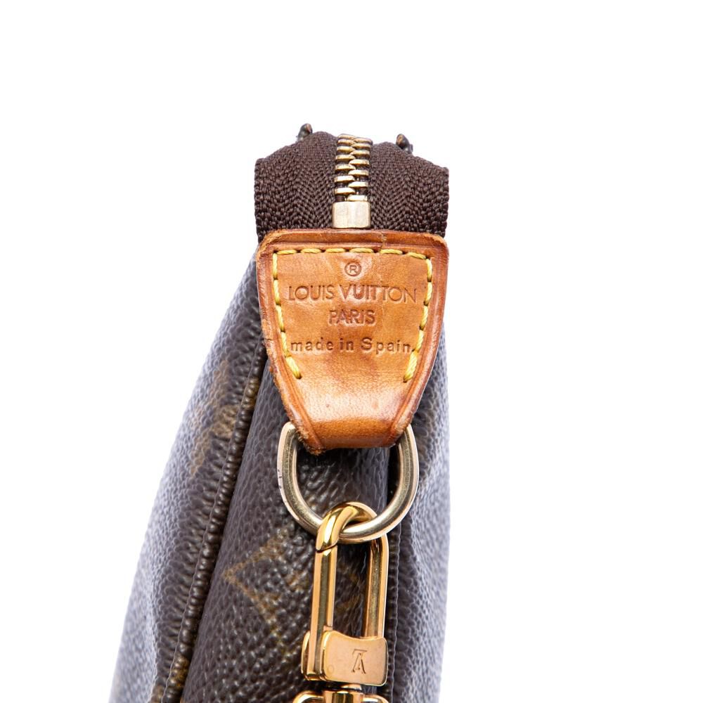 Louis Vuitton Pochette Accessoires