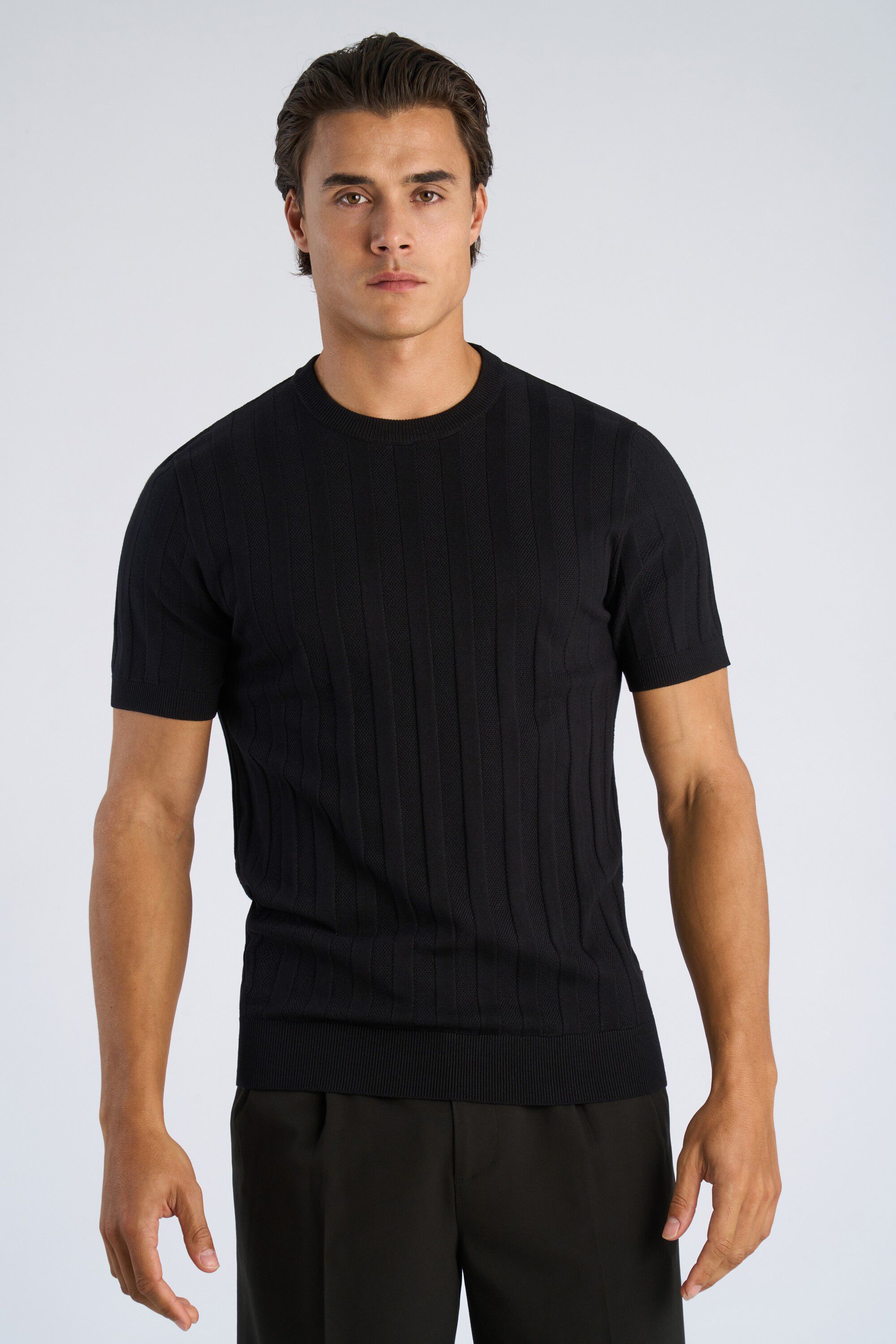 Knitted crew neck t-shirt