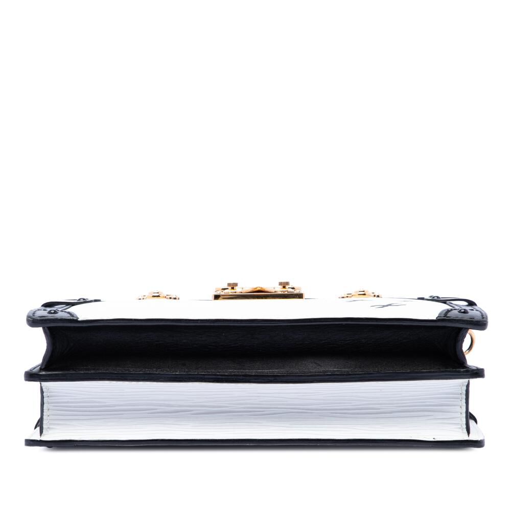 Louis Vuitton Clutch