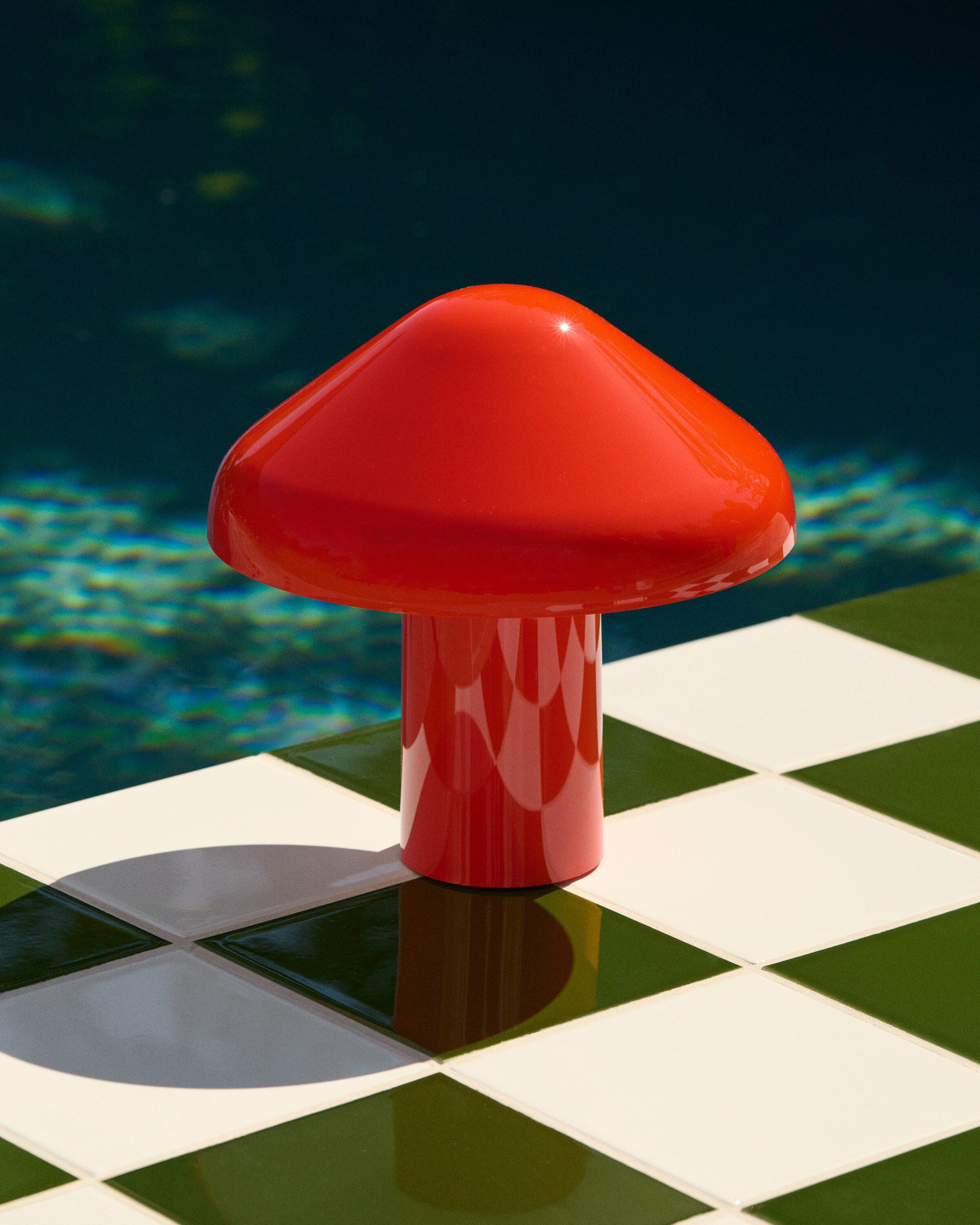 Pao Portable Lamp-Red